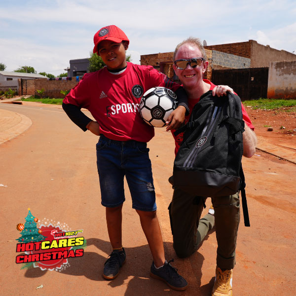 YOUNG-SOCCER-FAN